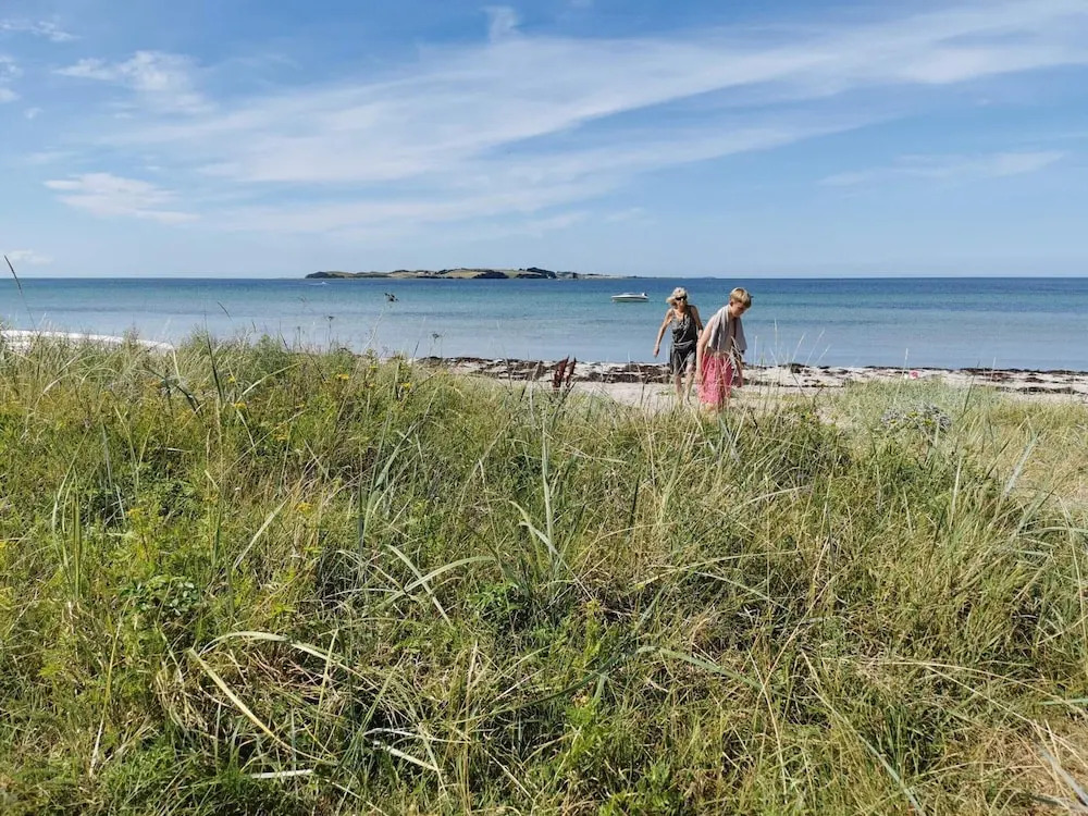 6 Person Holiday Home in Vaeggerlose