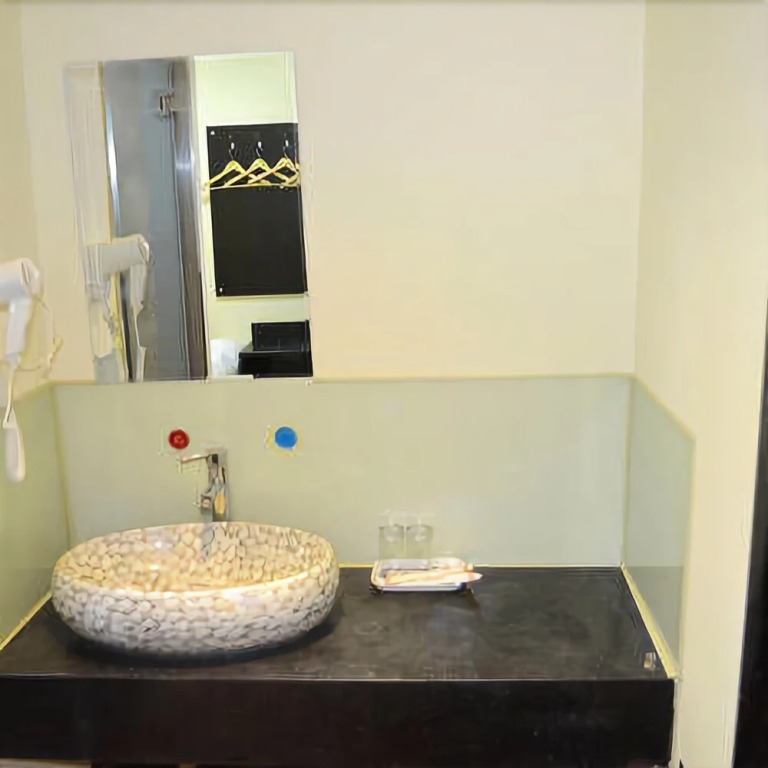 Jinleichi Business Hotel