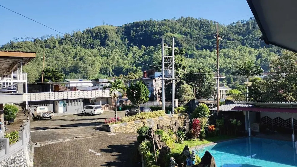 Hotel Nirwana Batu