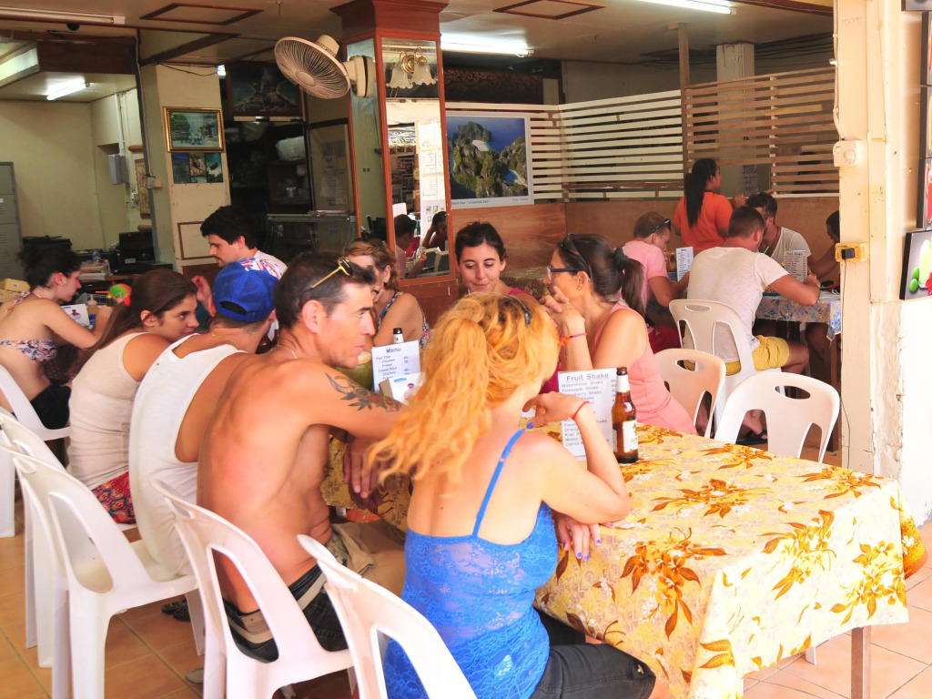 Phi Phi October House