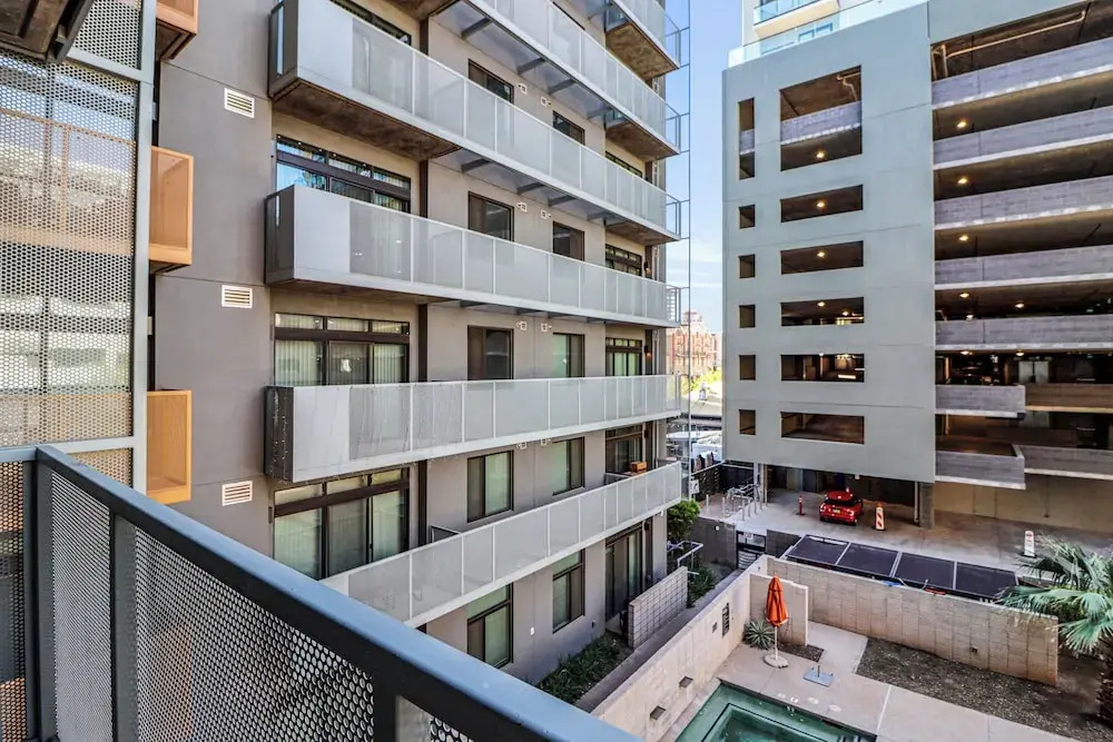 Phoenix Urban Luxury Escape