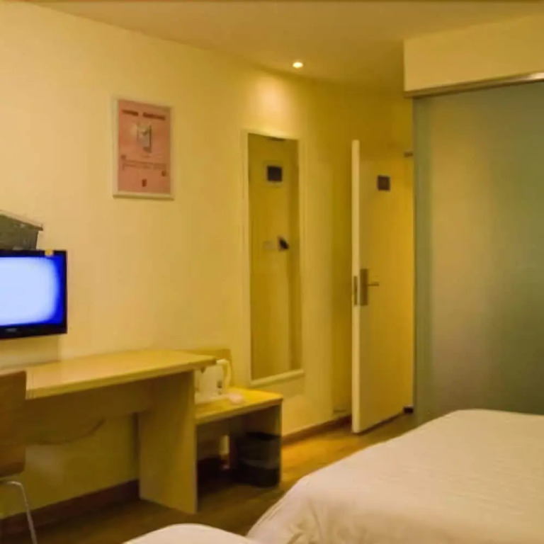 7 Days Inn