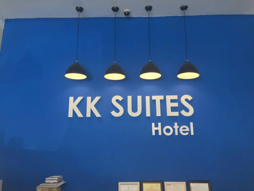 KK Suites Hotel