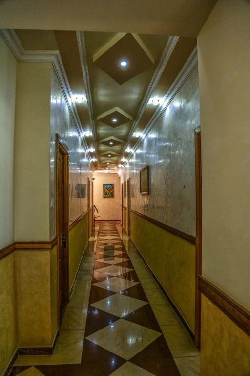 Отель Лара