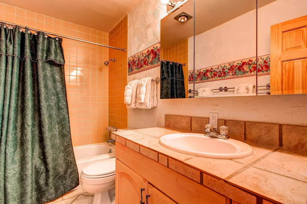 Christiana Townhomes by Ski Country Resorts