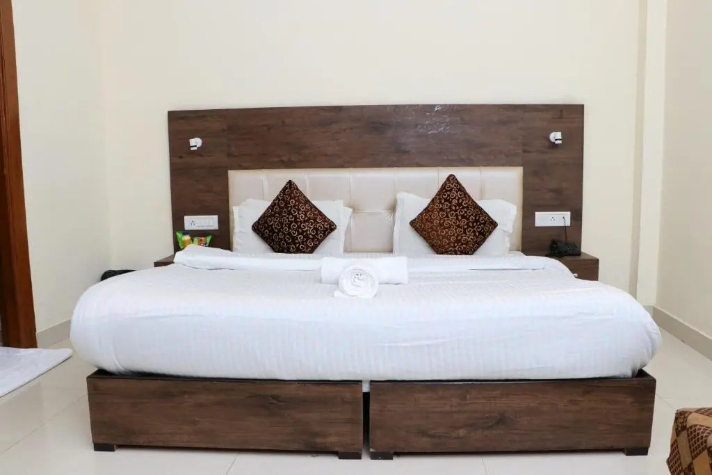 Hotel Avitaj Inn
