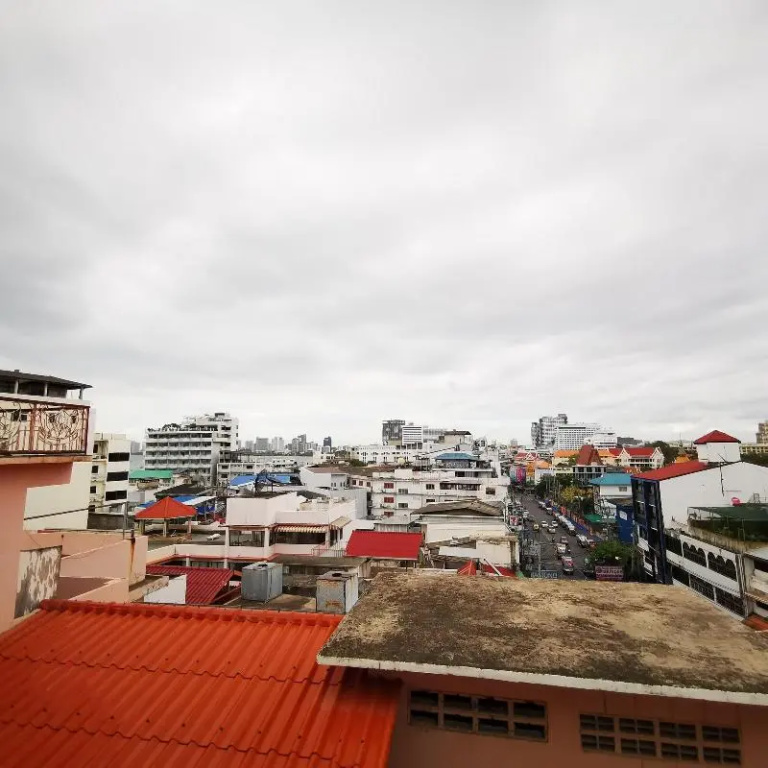 OYO 128 Kkinn South Pattaya Hotel