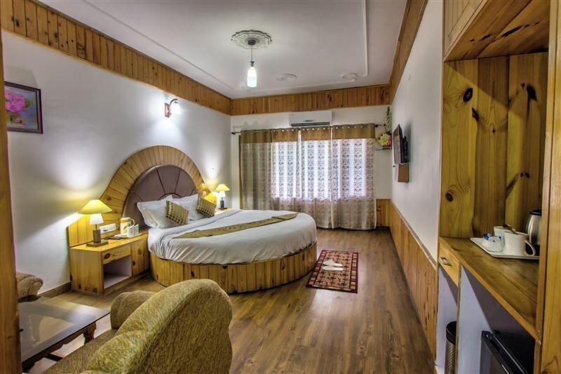 Manali Valley Resort