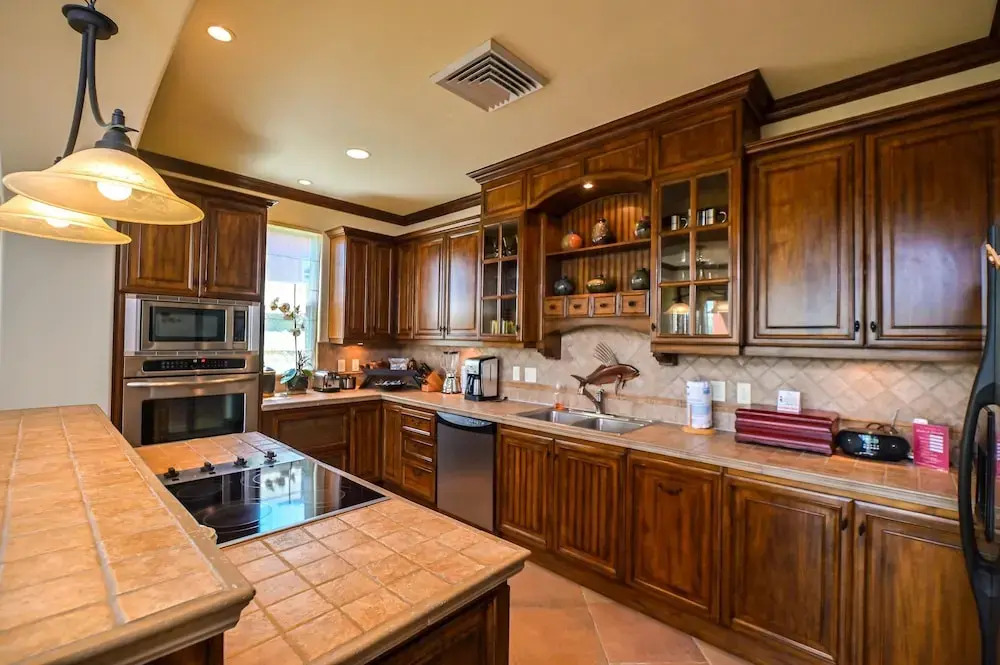 Montebello 2C - 3 bdr 3 Bath Ocean View