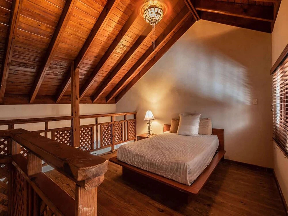 Sunny Vacation Villa 52