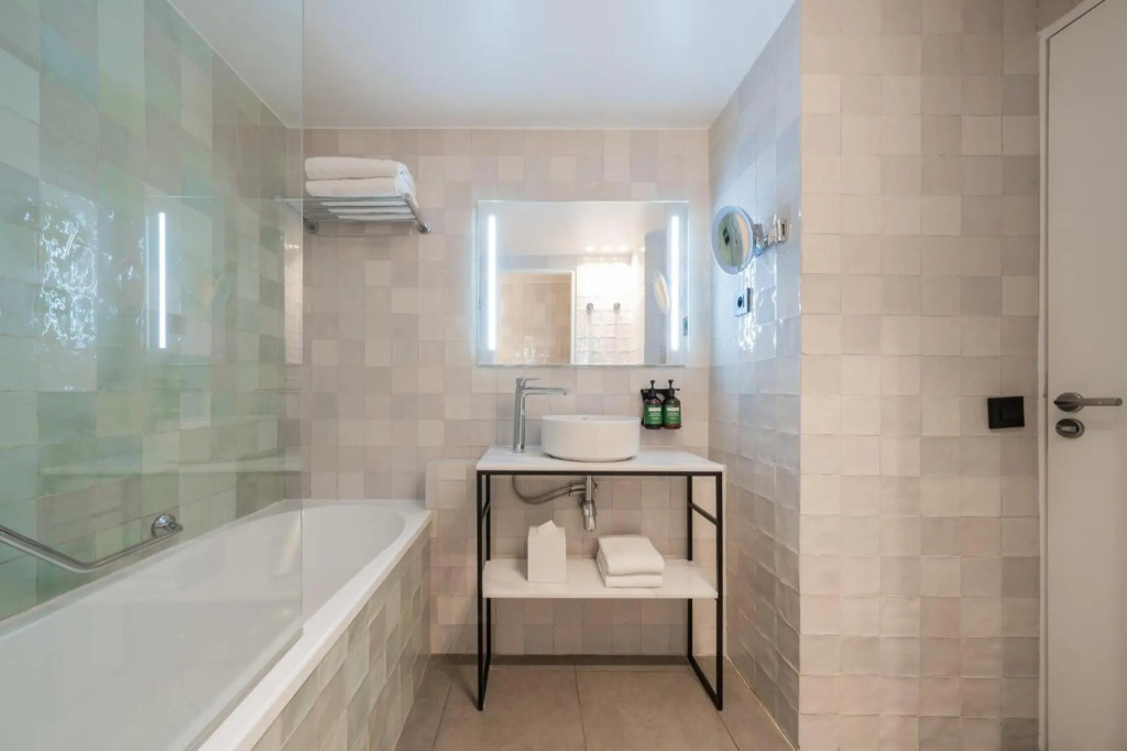 voco Paris Montparnasse by IHG