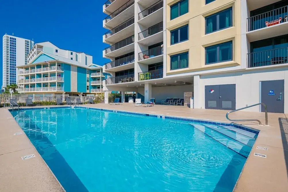 Island Winds West 380 3 Bedroom Condo