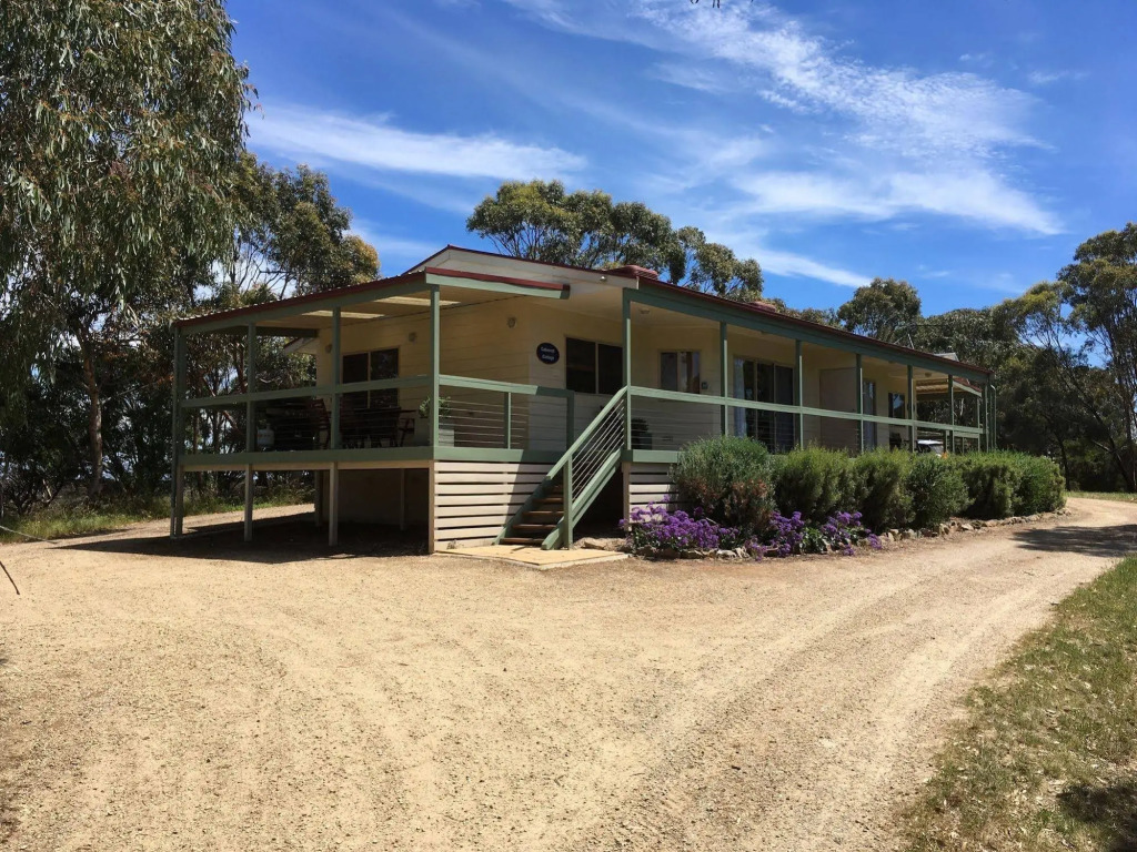 Allusion Wines Cottages