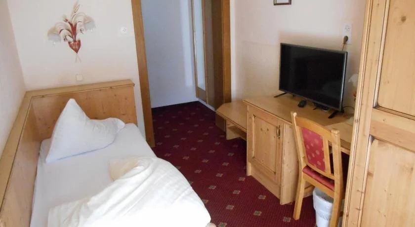 Hotel Edelweiss