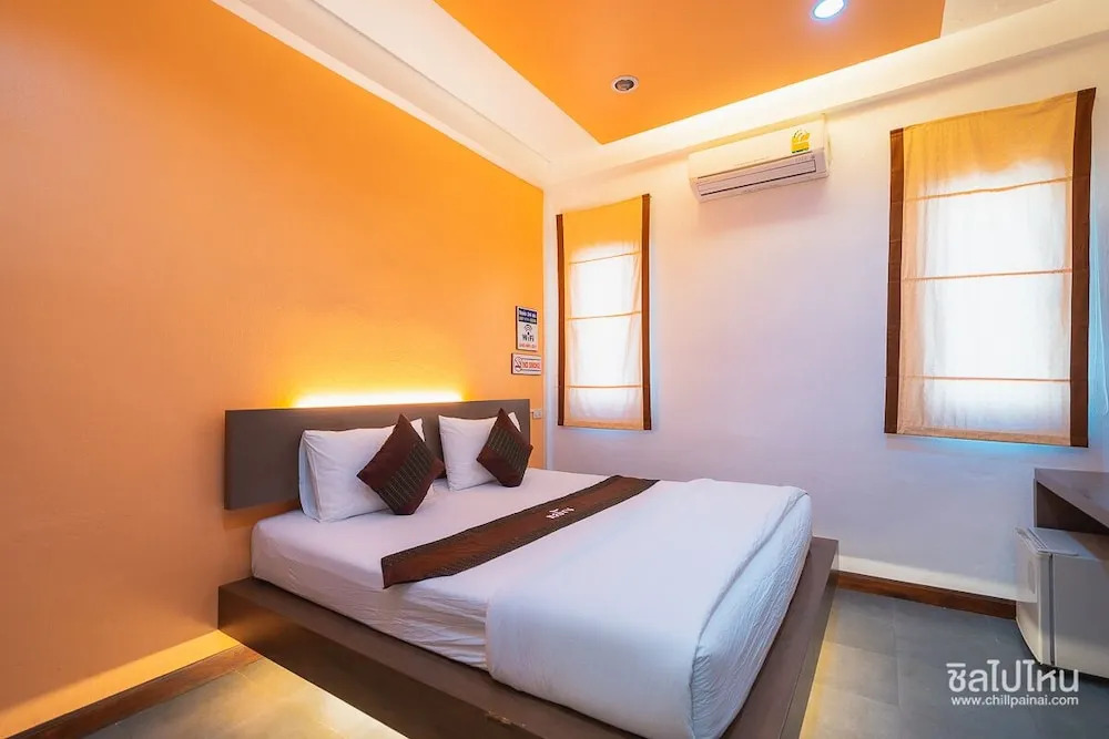 The Laekhong River Resort