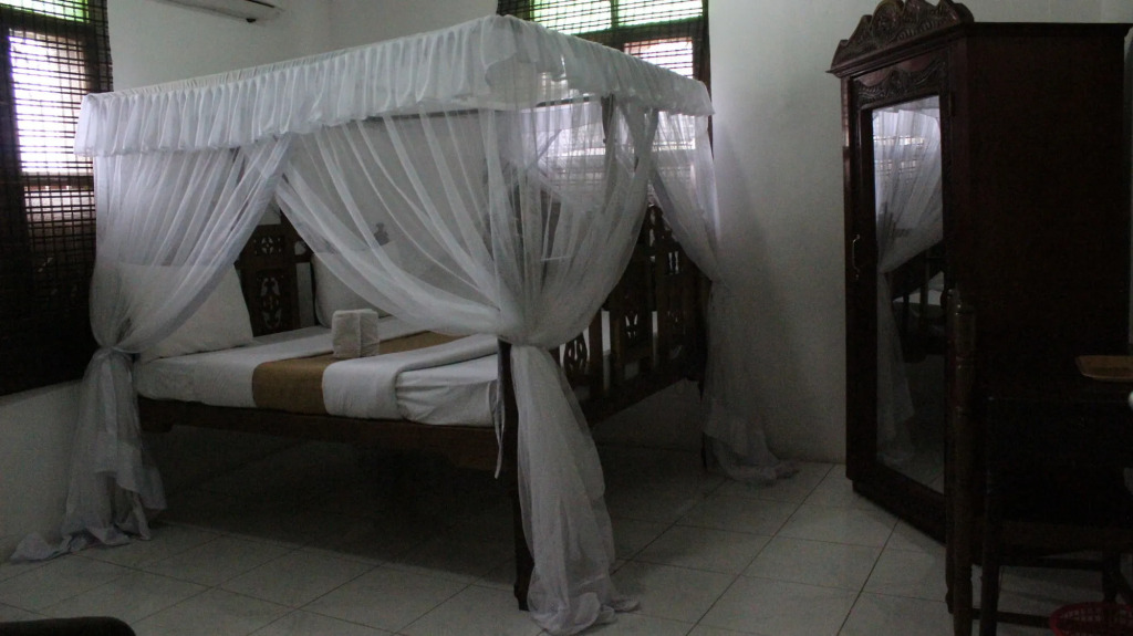 Safari Lodge