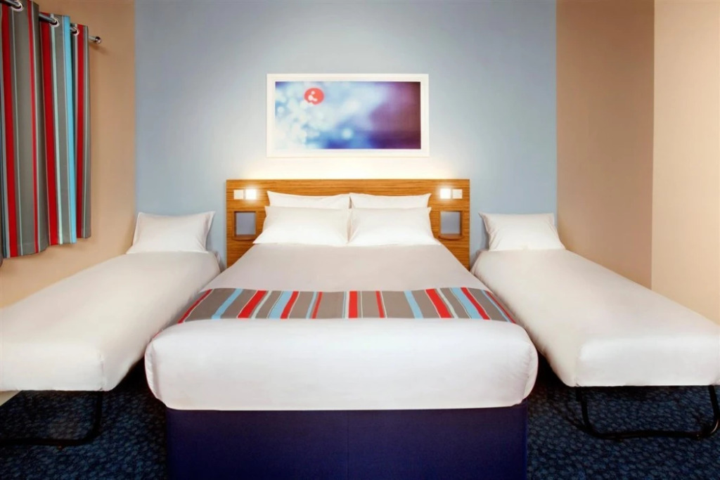 Travelodge Porthmadog