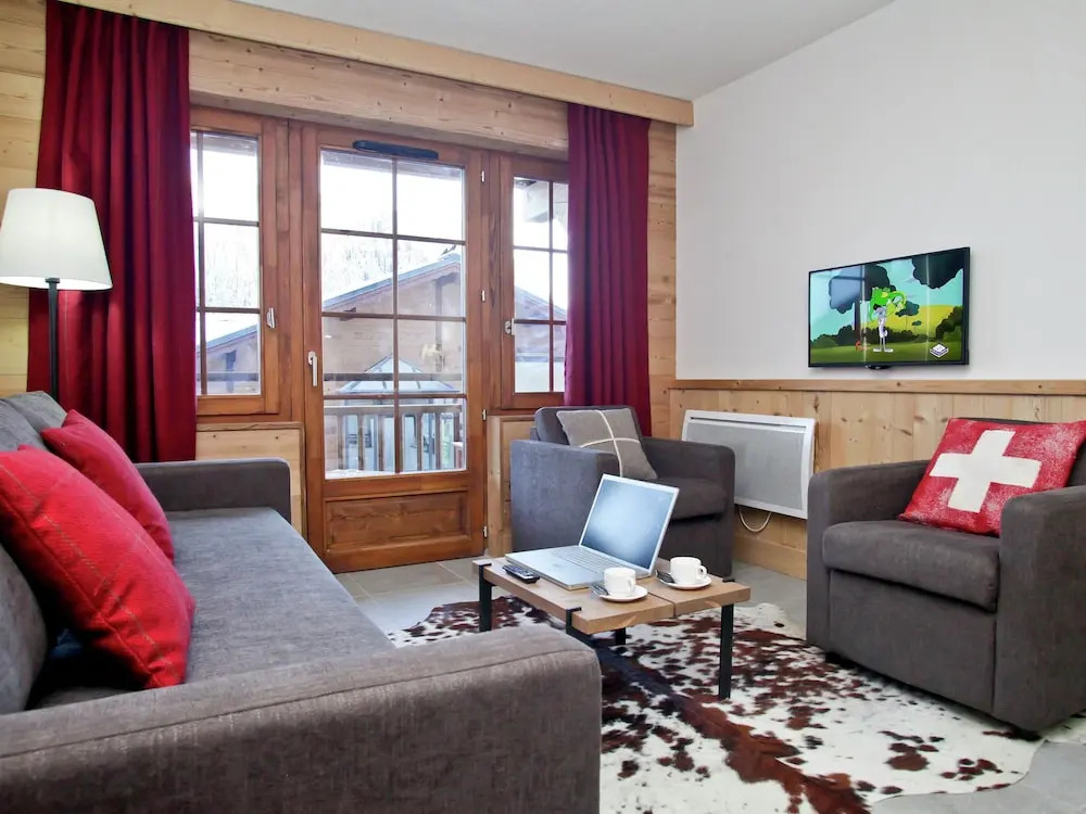 Comfortable Apartment in Chatel, 50 m. From the ski Lift