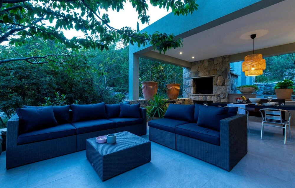 Amazing Home in Naklice With Wifi and 2 Bedrooms