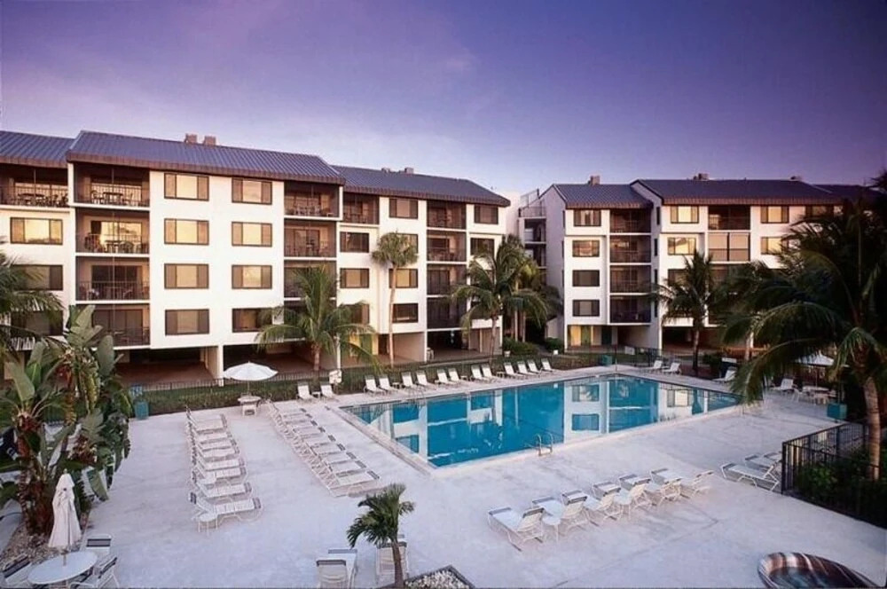 Santa Maria Harbour Resort 417