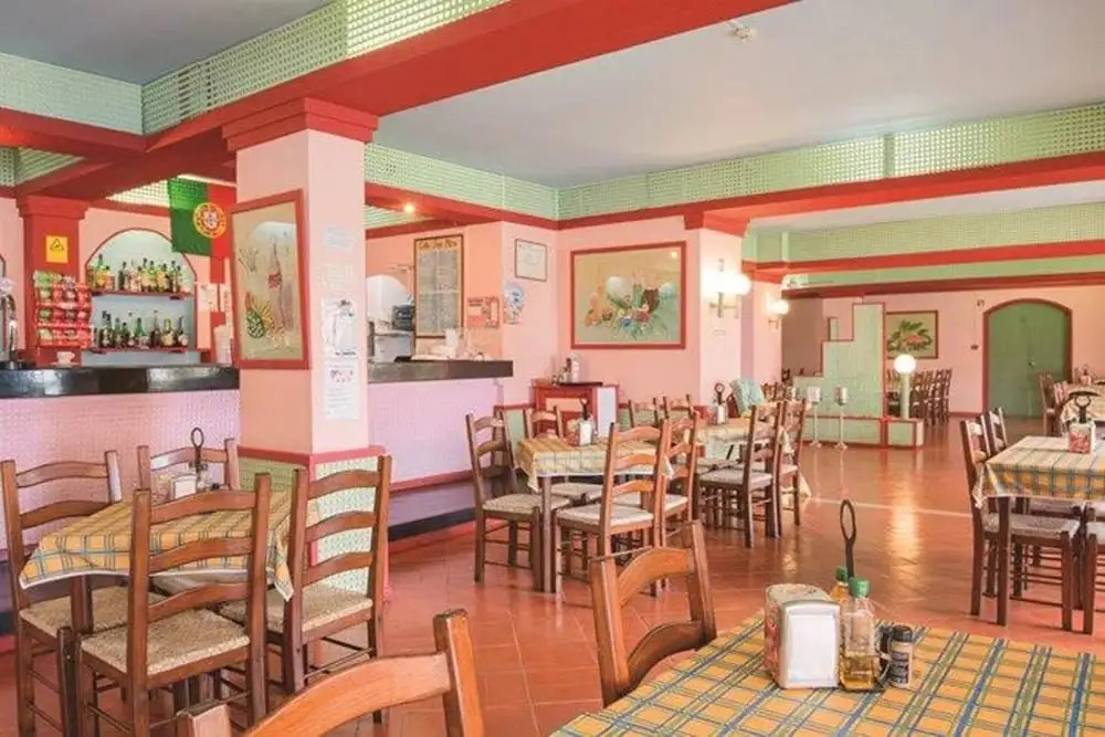 Studio in Albufeira, With Pool Access, Furnished Garden and Wifi - 2 k