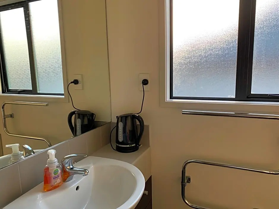 Albany Oteha Home-BnB