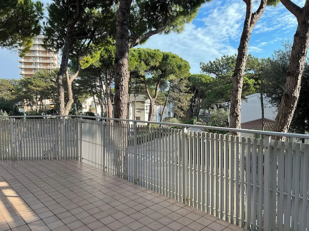 Lignano Pineta Flat With Balcony