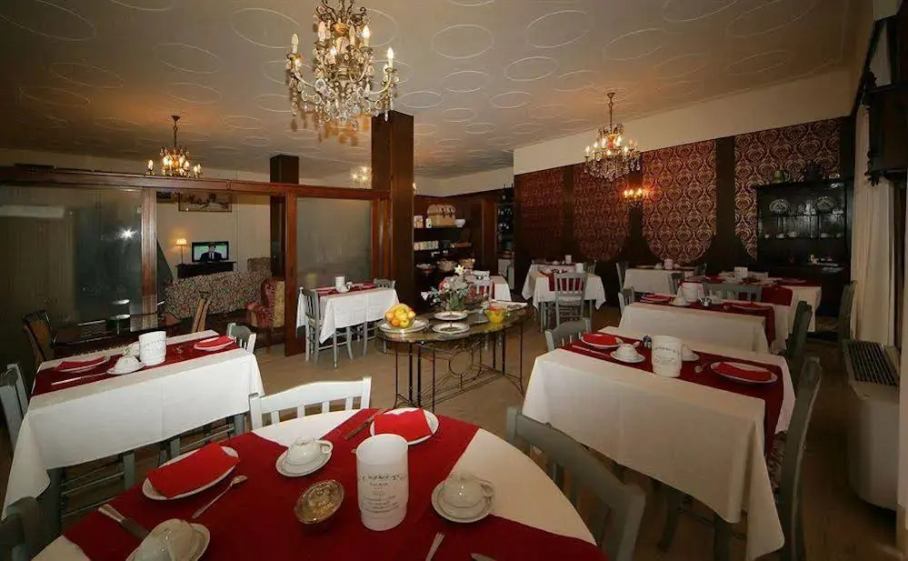 Hotel Marisa