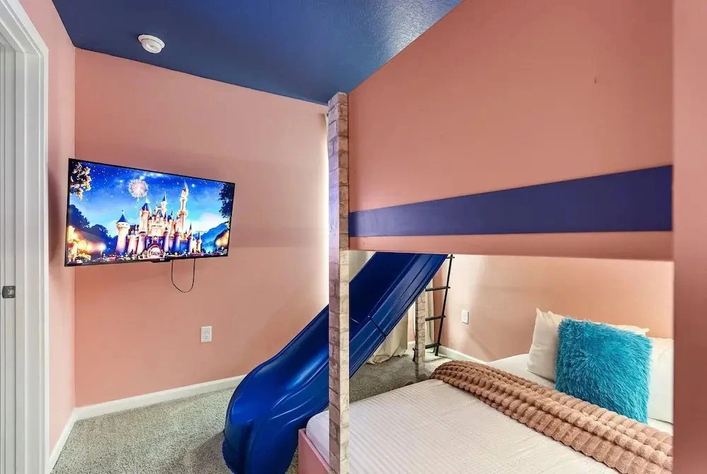 Adventure Escape w Epic Themed Bedrooms Private Pool