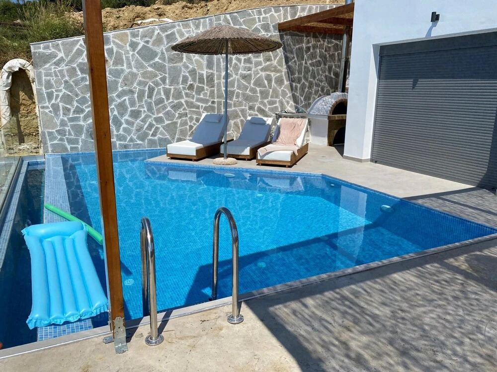 Villa Petalouda with Sea Views
