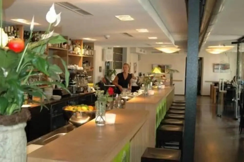 OX Hotel