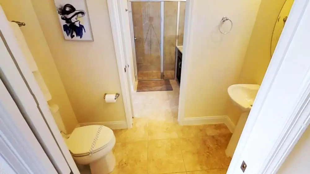Festival Resort 305