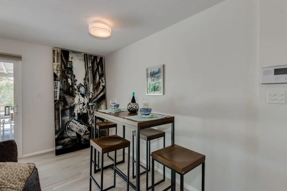 Hazelwood 2 Bedrooms 2 Bathrooms Home