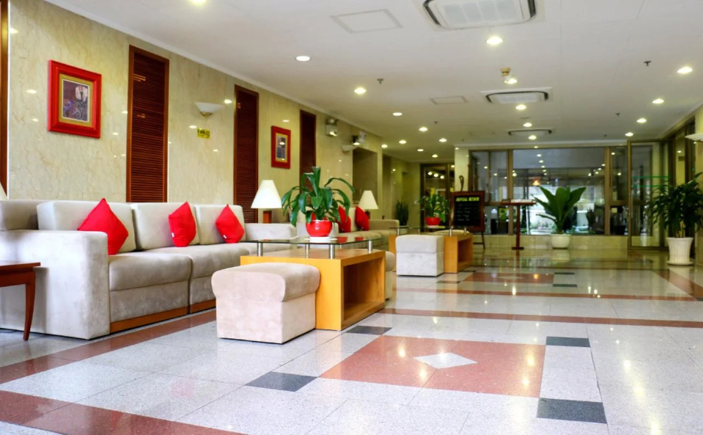 Garden View Court