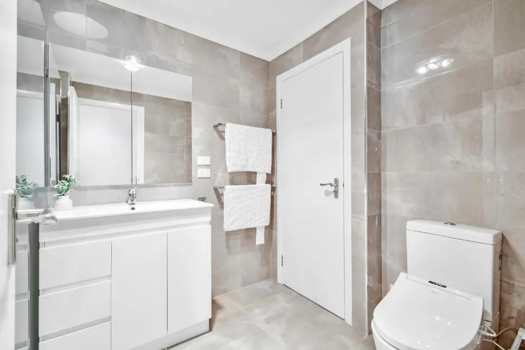 Lovely 3 bedroom unit