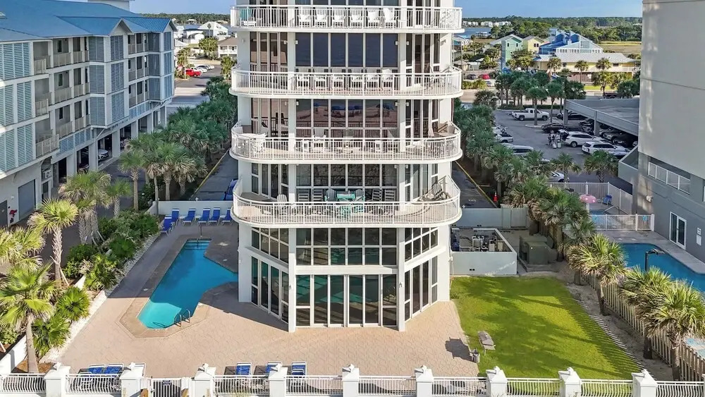 Oceanfront Luxe Pool + Beachfront Free Golf
