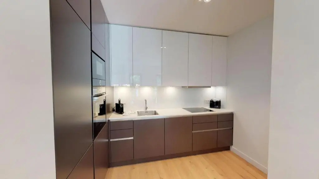 White Pearl Apartment 3.04