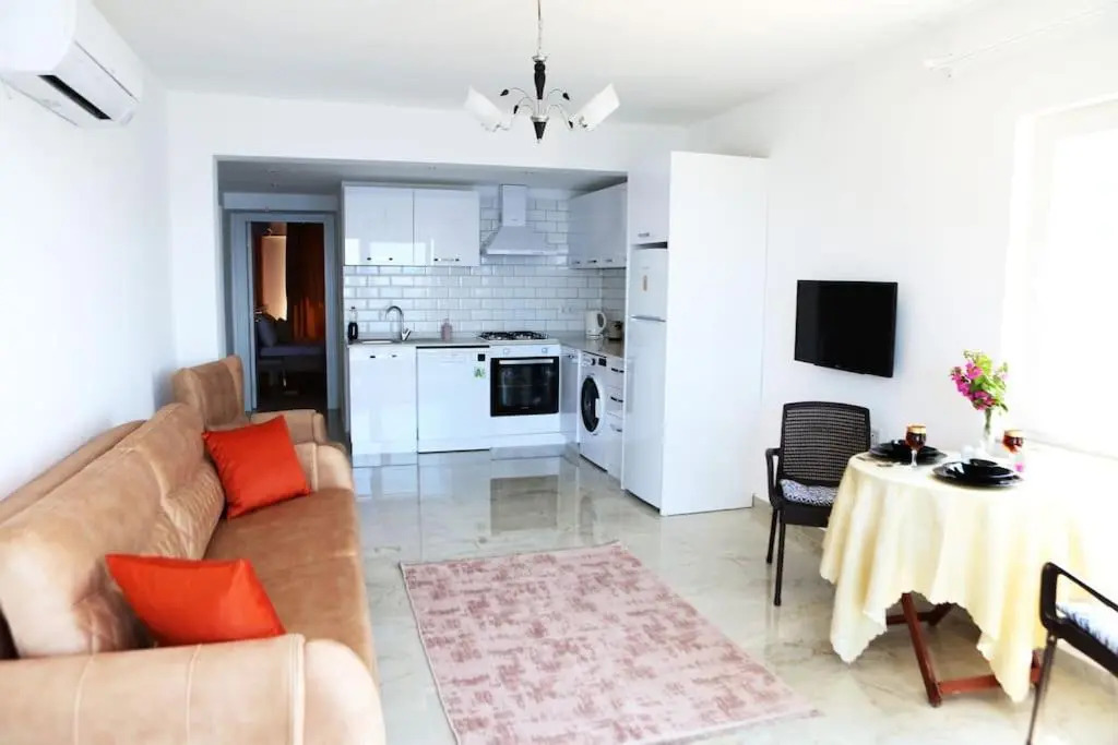 Kaş Ay Işığı Suit Apart