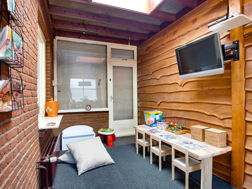 Simplistic Holiday Home in Kaatsheuvel near Efteling
