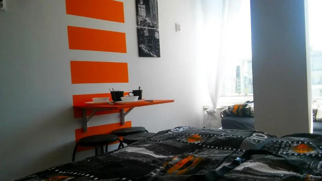 Walk distance to mokotow business park
