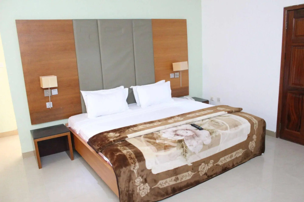 Prestige Suites