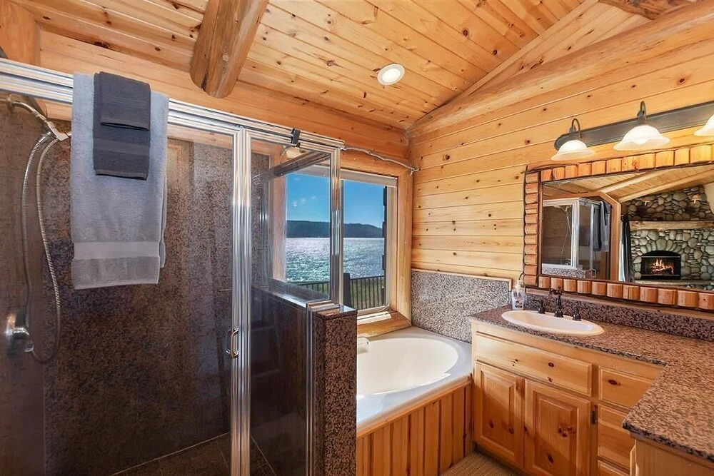 003 Northern Exposure Home