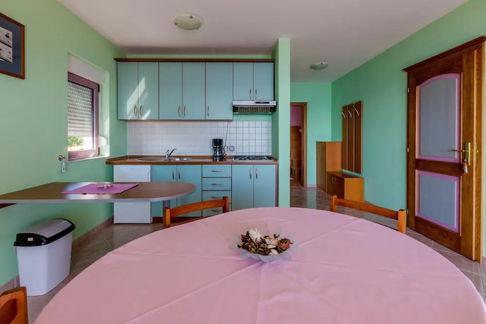 Apartments Rino