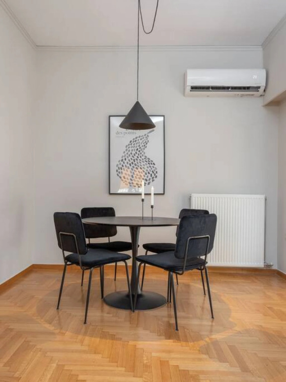 2B · The Beehive Apartment Athens 2B