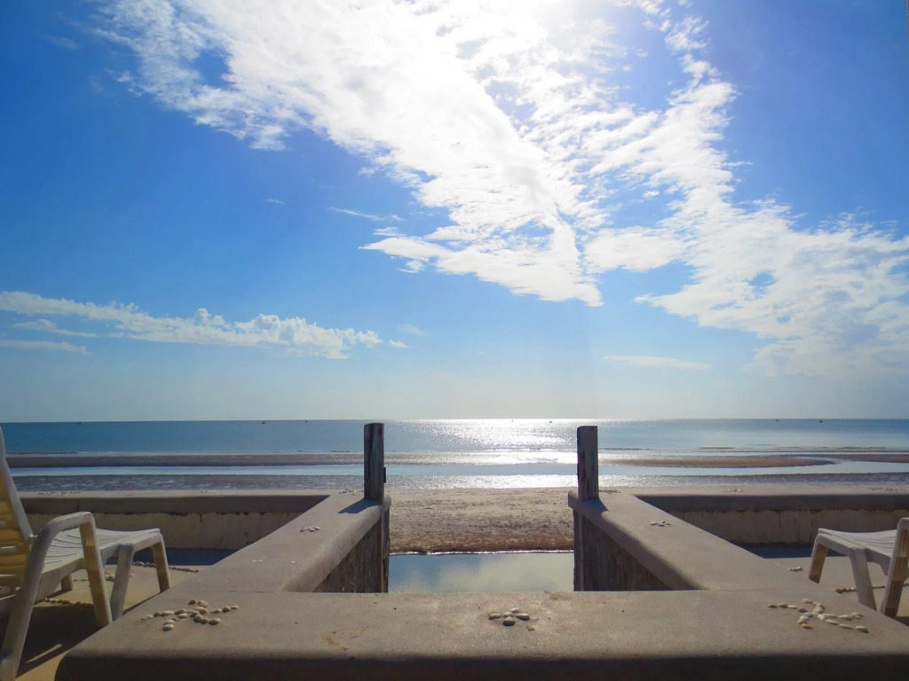Baan KangMung Hua Hin On The Beach