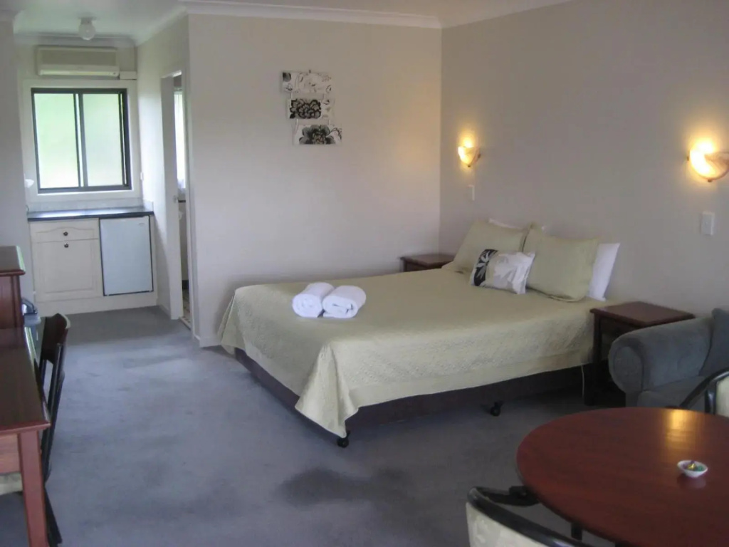 Elite Motor Inn
