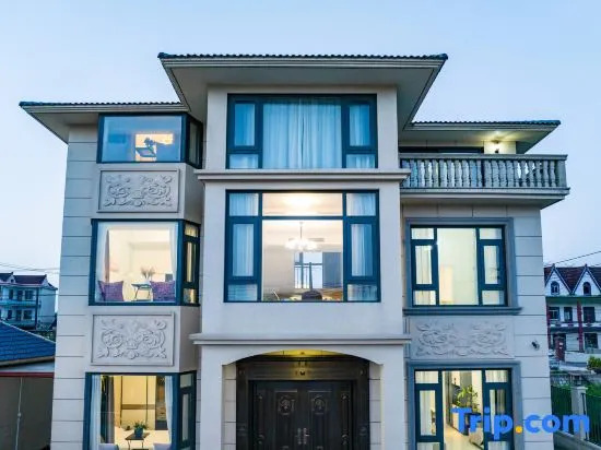 Shanghai Lingang Pengyuanju Maomao Homestay