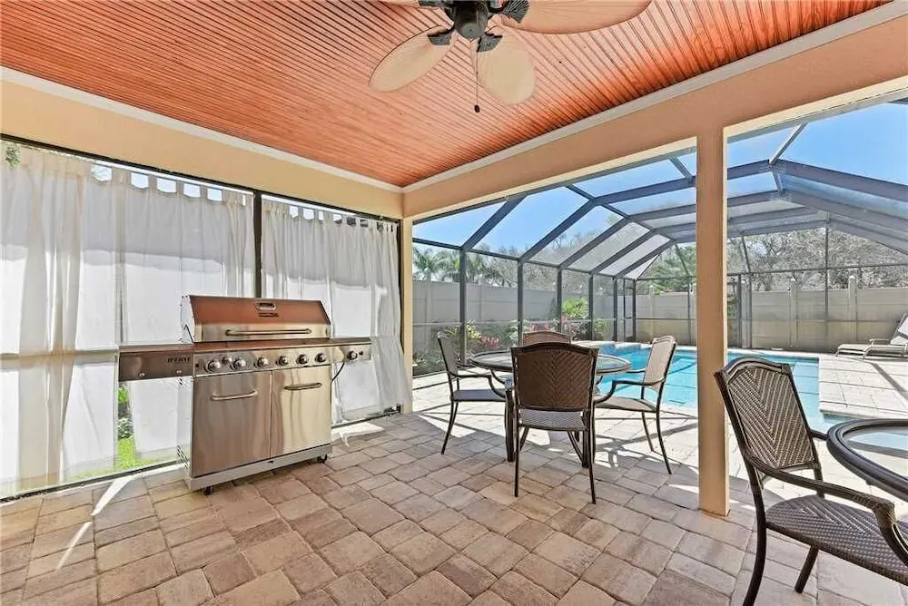 Ocean Escape, 3 Bedrooms, Pet Friendly, Private Pool, Wifi, Sleeps 7