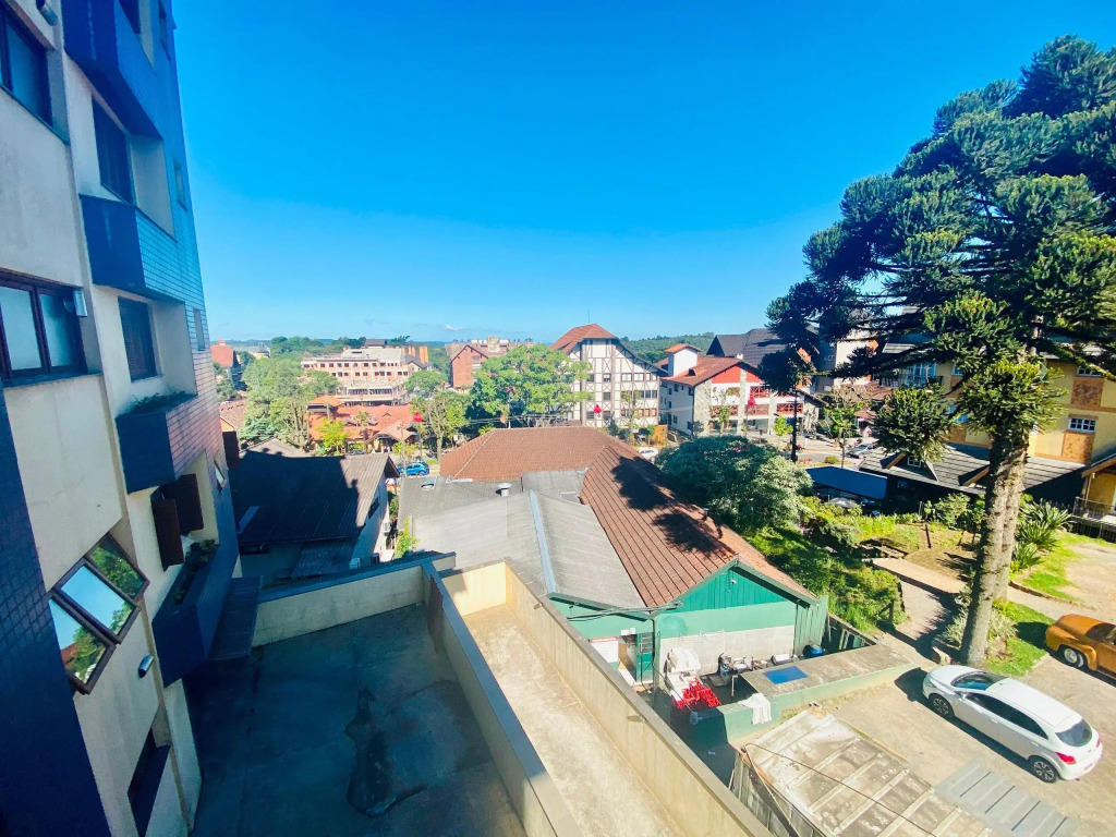Jardim Europa   Ao Lado Da Famosa Rua Torta De Gramado   07 Pessoas