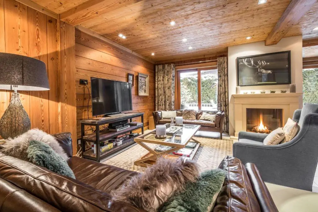 Apartment Au Bon Coin - Luxury Chamonix Hidden Haven, Mont Blanc view, Hot Tub and Garden